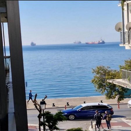 Master1 Seaside Lux Apartment Солун Екстериор снимка