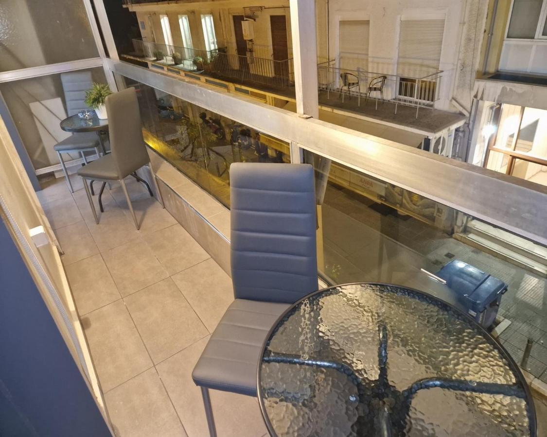 Master1 Seaside Lux Apartment Солун Екстериор снимка
