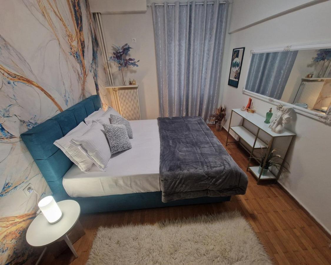 Master1 Seaside Lux Apartment Солун Екстериор снимка