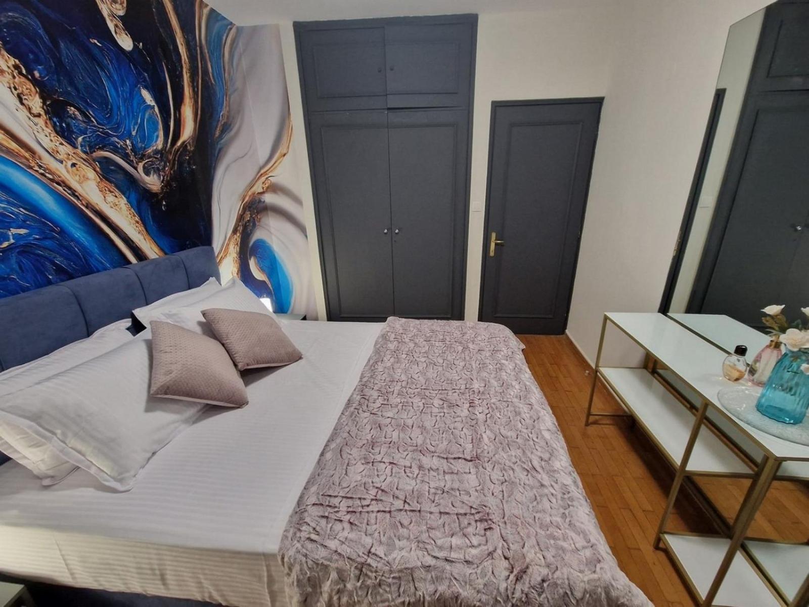 Master1 Seaside Lux Apartment Солун Екстериор снимка